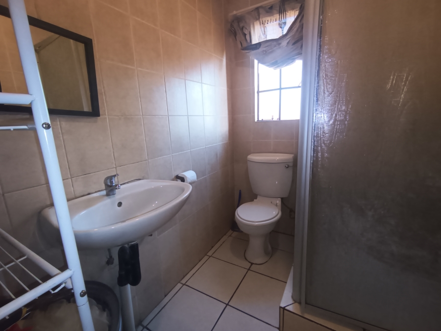 2 Bedroom Property for Sale in Cosmo City Gauteng