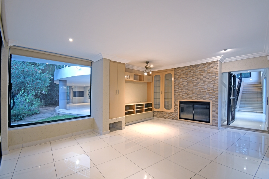 4 Bedroom Property for Sale in Bryanston Gauteng