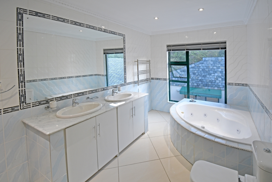 4 Bedroom Property for Sale in Bryanston Gauteng