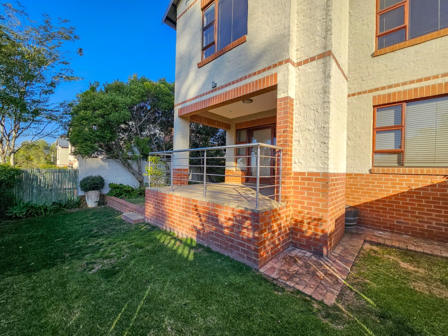 3 Bedroom Property for Sale in Candlewoods Country Estate Gauteng