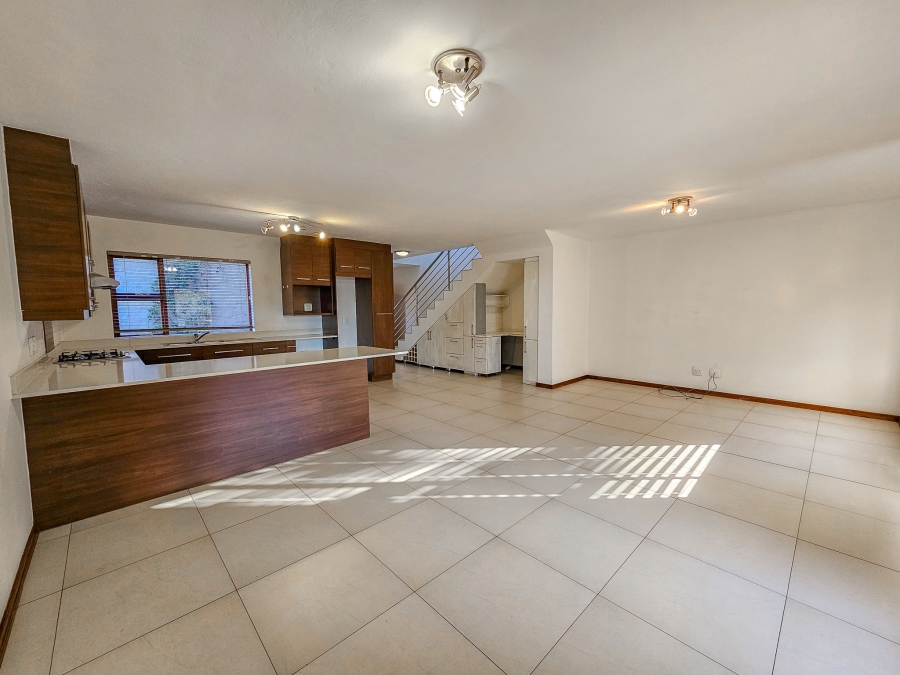 3 Bedroom Property for Sale in Candlewoods Country Estate Gauteng