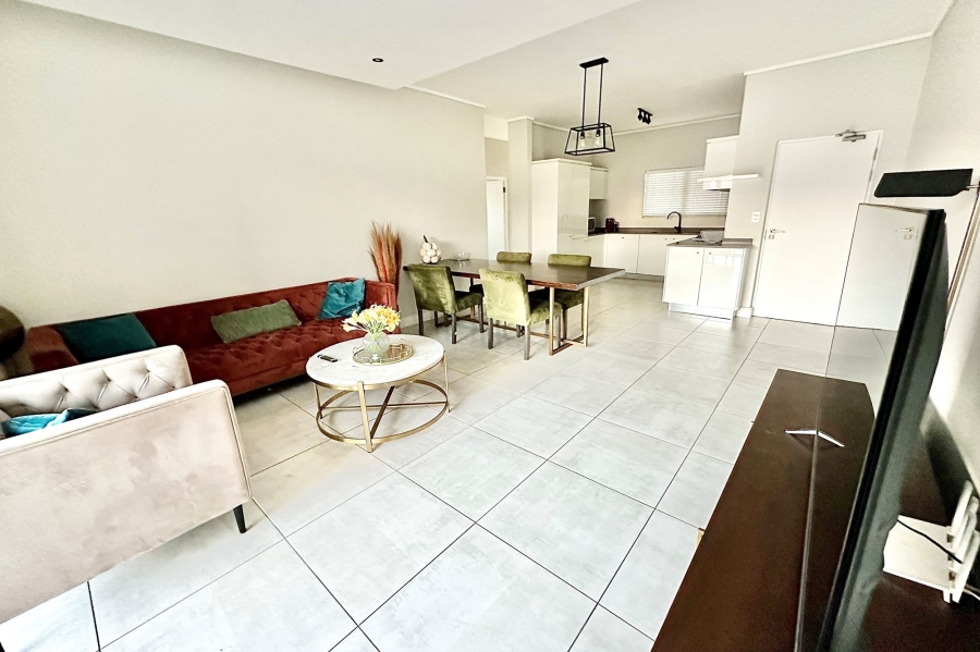 To Let 2 Bedroom Property for Rent in The Polofields Gauteng