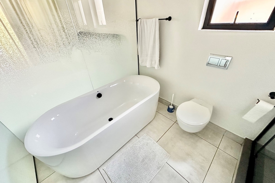 To Let 2 Bedroom Property for Rent in The Polofields Gauteng