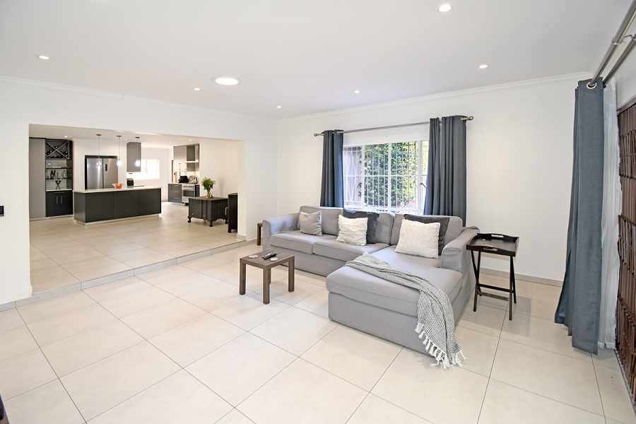 5 Bedroom Property for Sale in Olivedale Gauteng
