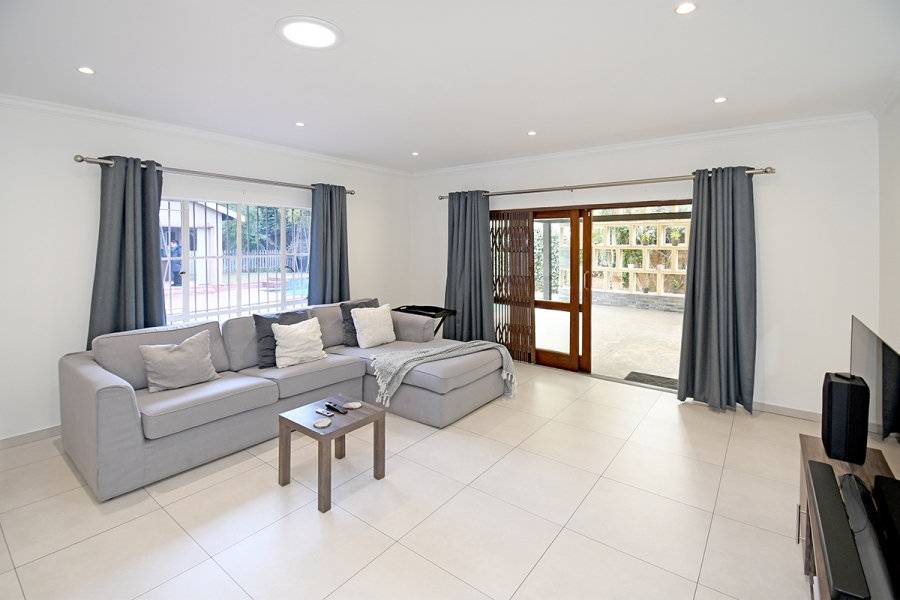5 Bedroom Property for Sale in Olivedale Gauteng