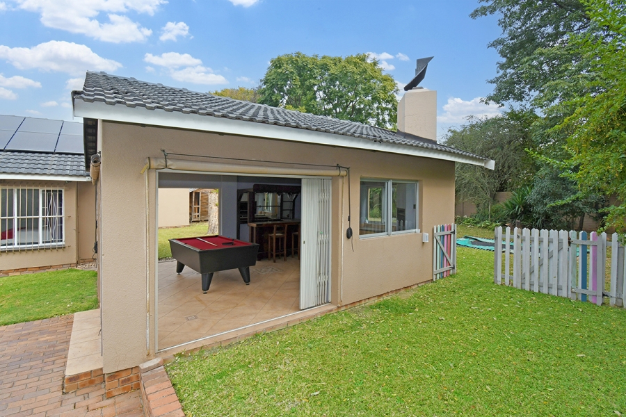5 Bedroom Property for Sale in Olivedale Gauteng