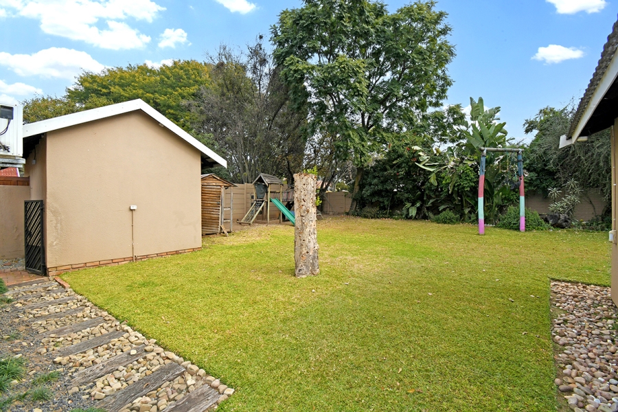 5 Bedroom Property for Sale in Olivedale Gauteng