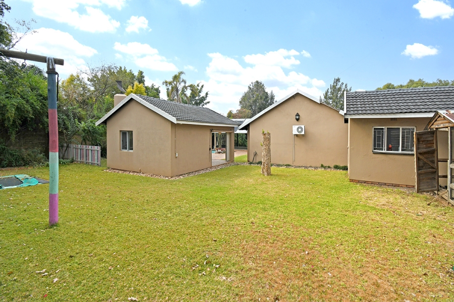 5 Bedroom Property for Sale in Olivedale Gauteng