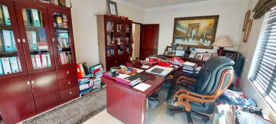 5 Bedroom Property for Sale in Kyalami Glen Estate Gauteng