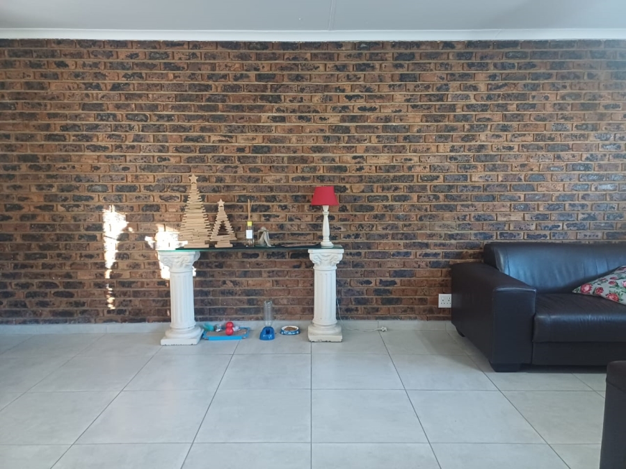 3 Bedroom Property for Sale in Arcon Park Gauteng