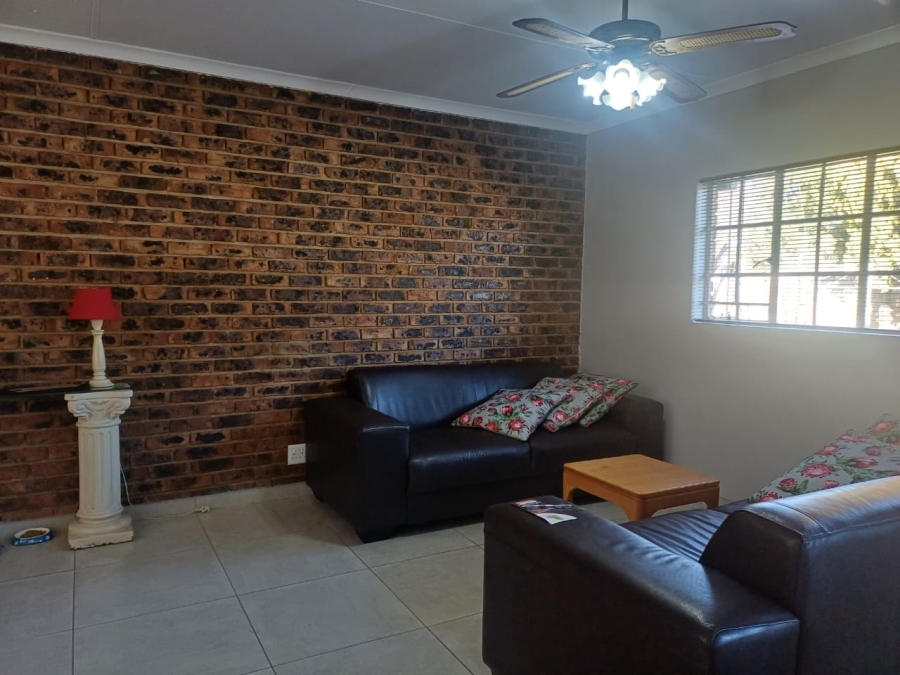 3 Bedroom Property for Sale in Arcon Park Gauteng