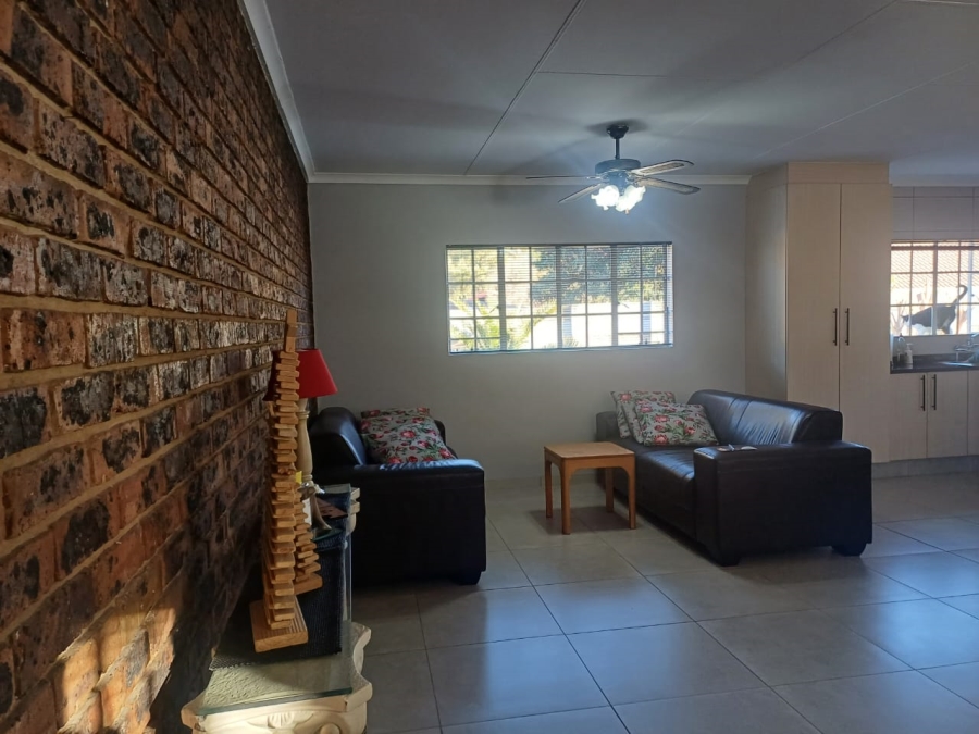 3 Bedroom Property for Sale in Arcon Park Gauteng