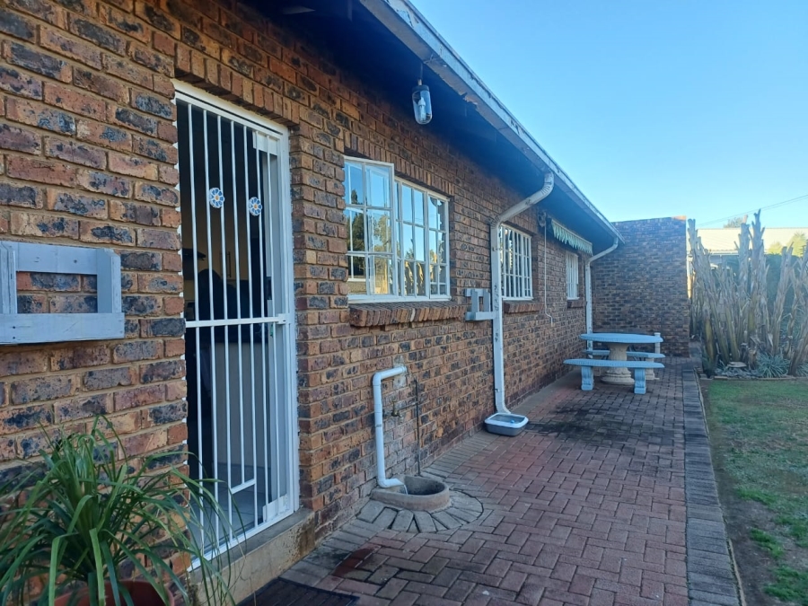 3 Bedroom Property for Sale in Arcon Park Gauteng
