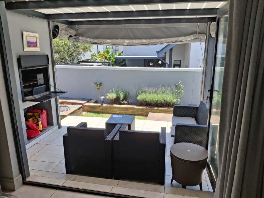 To Let 3 Bedroom Property for Rent in Broadacres Gauteng