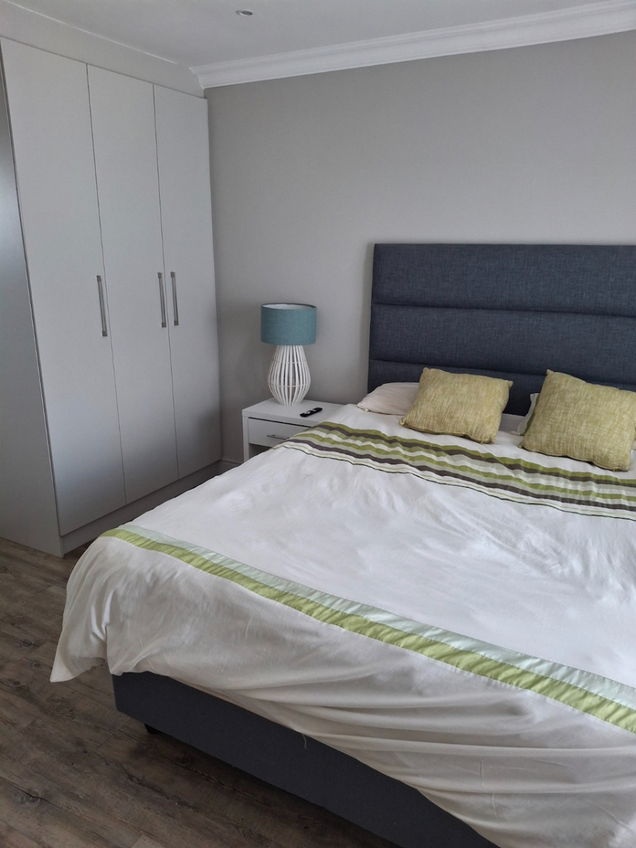 To Let 3 Bedroom Property for Rent in Broadacres Gauteng