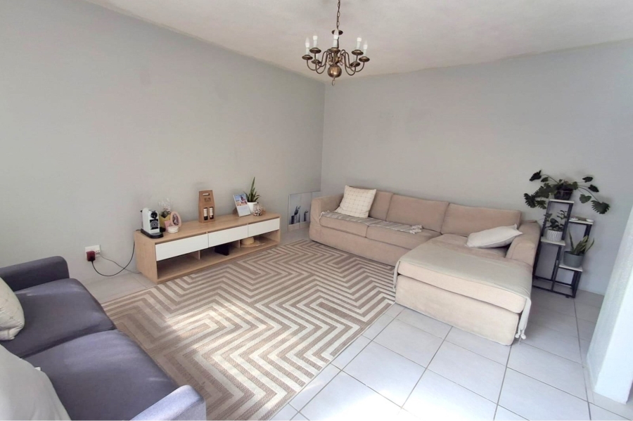 4 Bedroom Property for Sale in Highway Gardens Gauteng