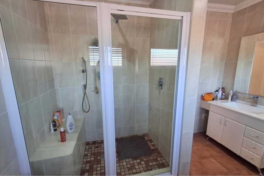 4 Bedroom Property for Sale in Highway Gardens Gauteng