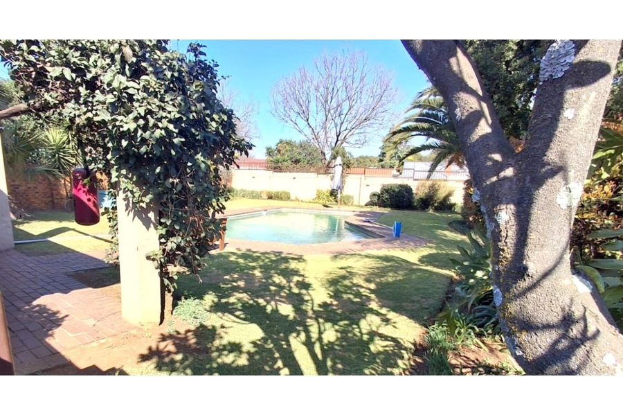 4 Bedroom Property for Sale in Highway Gardens Gauteng