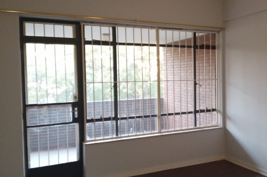 To Let 1 Bedroom Property for Rent in Parktown Gauteng