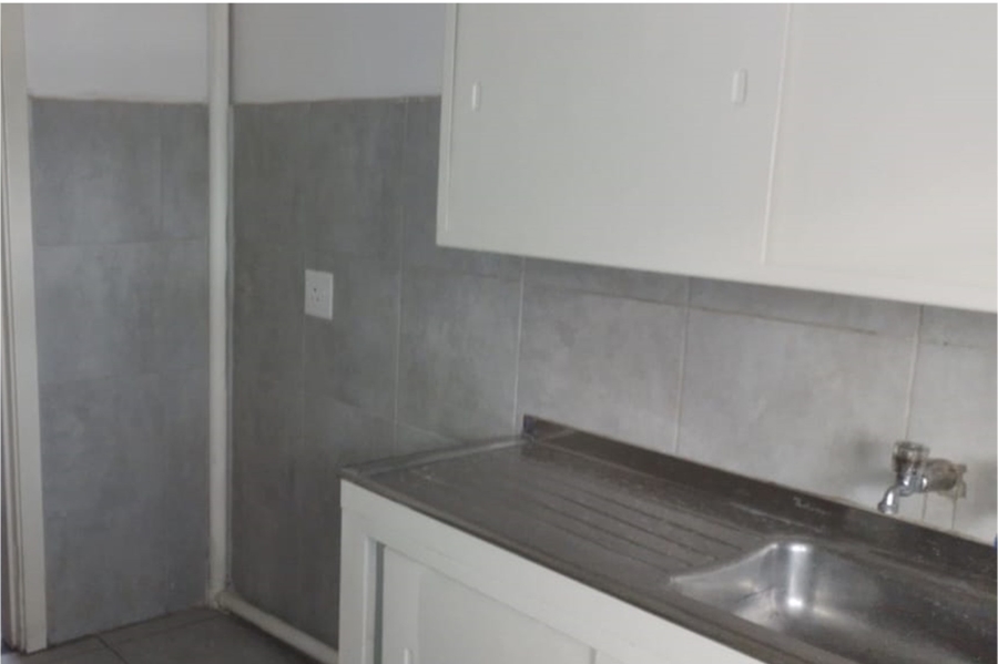 To Let 1 Bedroom Property for Rent in Parktown Gauteng