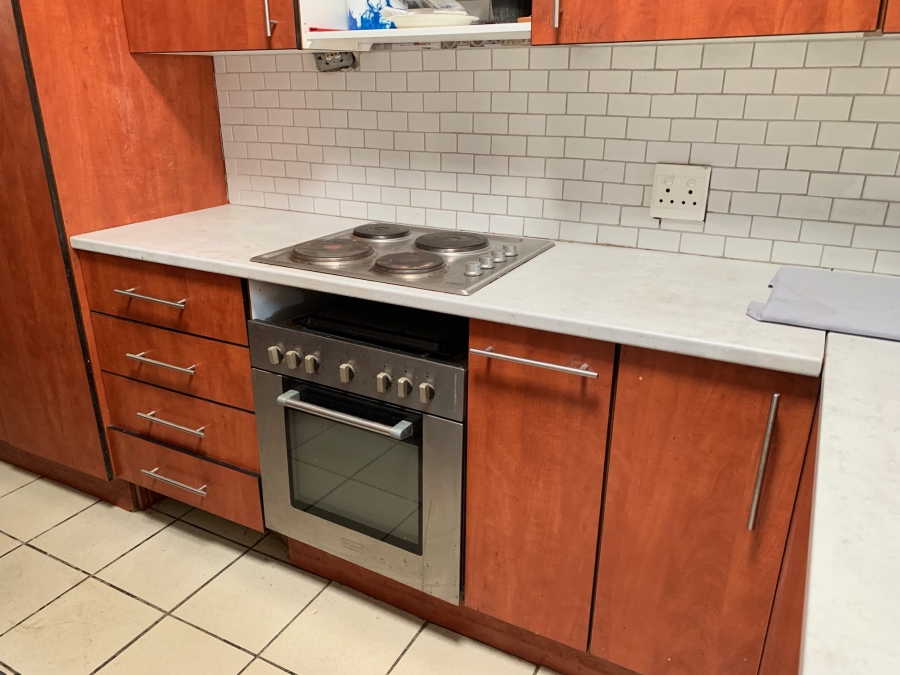 2 Bedroom Property for Sale in Hermanstad Gauteng