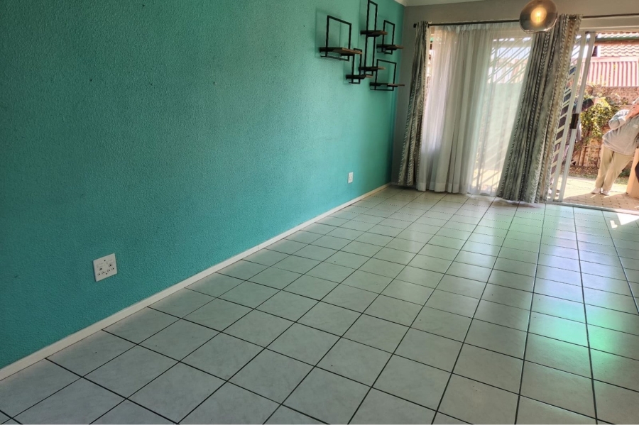 2 Bedroom Property for Sale in Eden Glen Gauteng