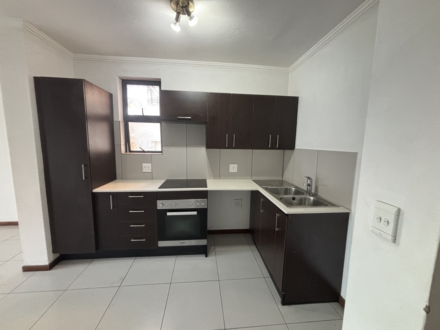 To Let 2 Bedroom Property for Rent in Jackal Creek Golf Estate Gauteng