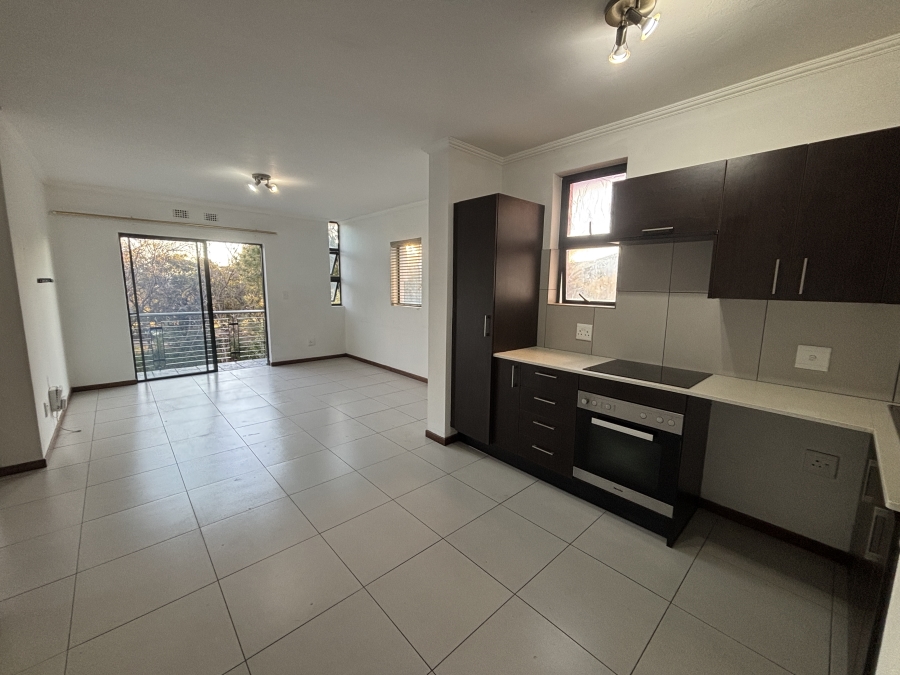 To Let 2 Bedroom Property for Rent in Jackal Creek Golf Estate Gauteng