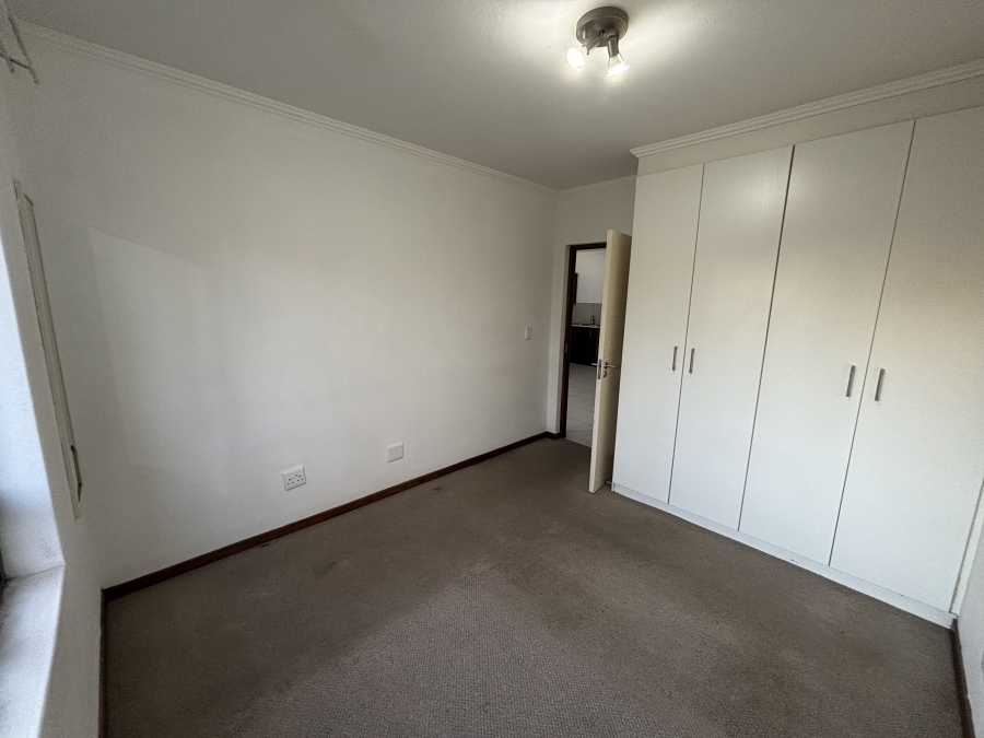 To Let 2 Bedroom Property for Rent in Jackal Creek Golf Estate Gauteng