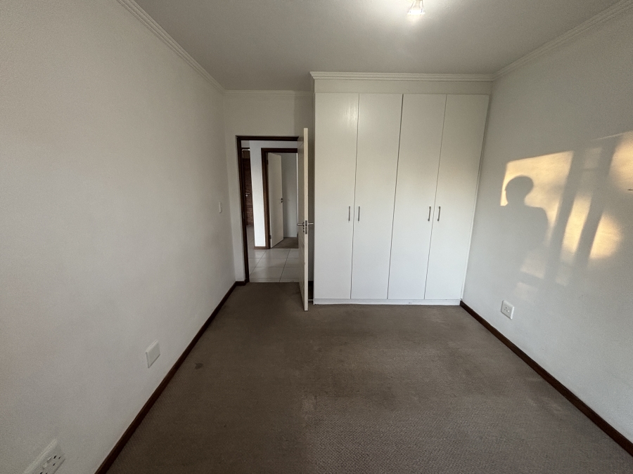 To Let 2 Bedroom Property for Rent in Jackal Creek Golf Estate Gauteng