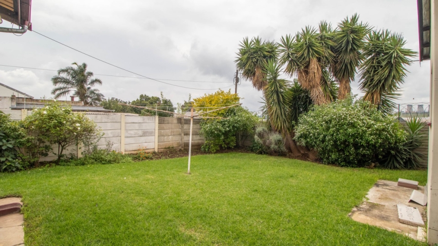 2 Bedroom Property for Sale in De Klerkshof Gauteng