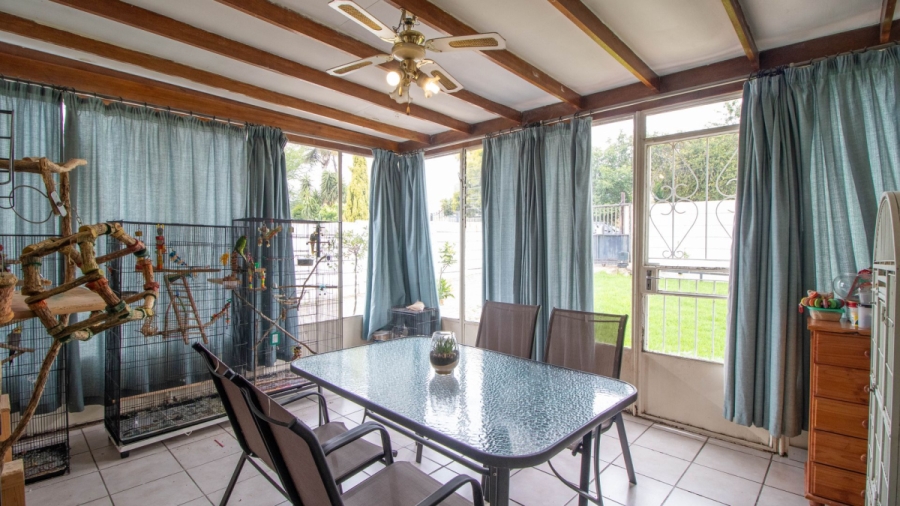 2 Bedroom Property for Sale in De Klerkshof Gauteng