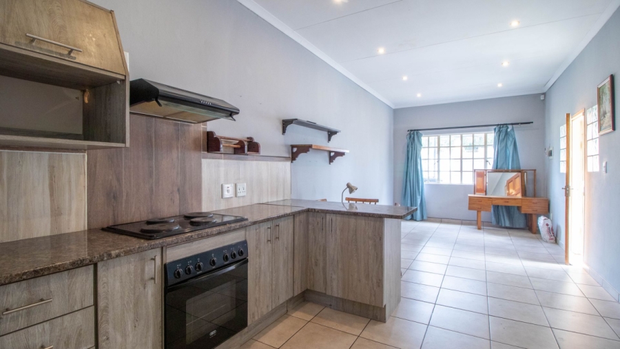 2 Bedroom Property for Sale in De Klerkshof Gauteng