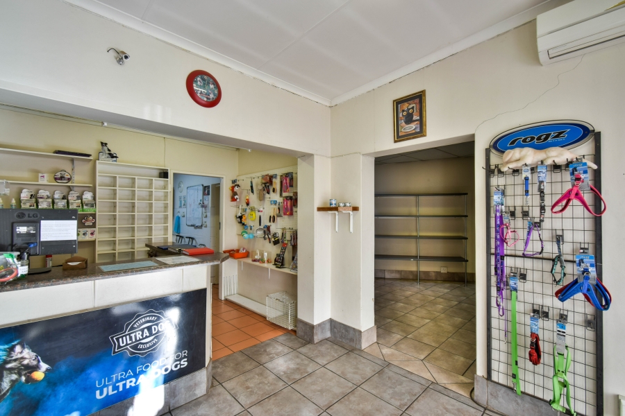 4 Bedroom Property for Sale in Garsfontein Gauteng