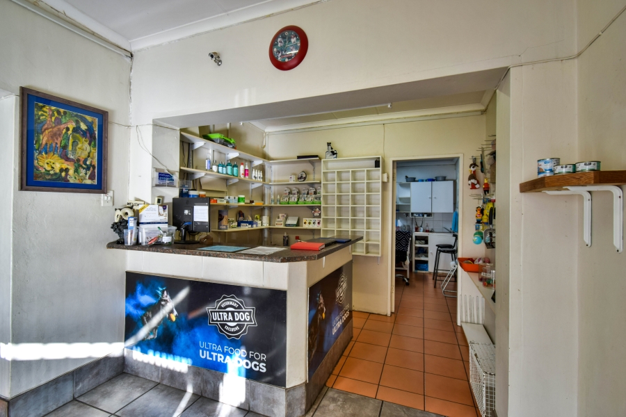 4 Bedroom Property for Sale in Garsfontein Gauteng