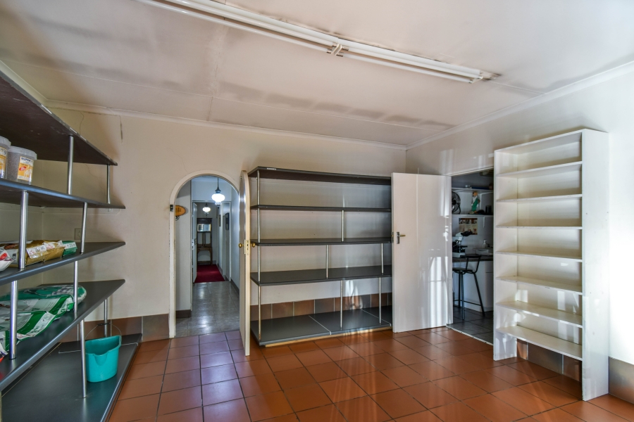4 Bedroom Property for Sale in Garsfontein Gauteng