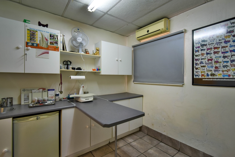 4 Bedroom Property for Sale in Garsfontein Gauteng