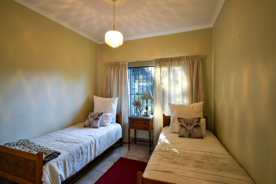 4 Bedroom Property for Sale in Garsfontein Gauteng