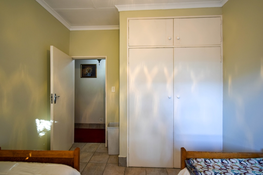 4 Bedroom Property for Sale in Garsfontein Gauteng