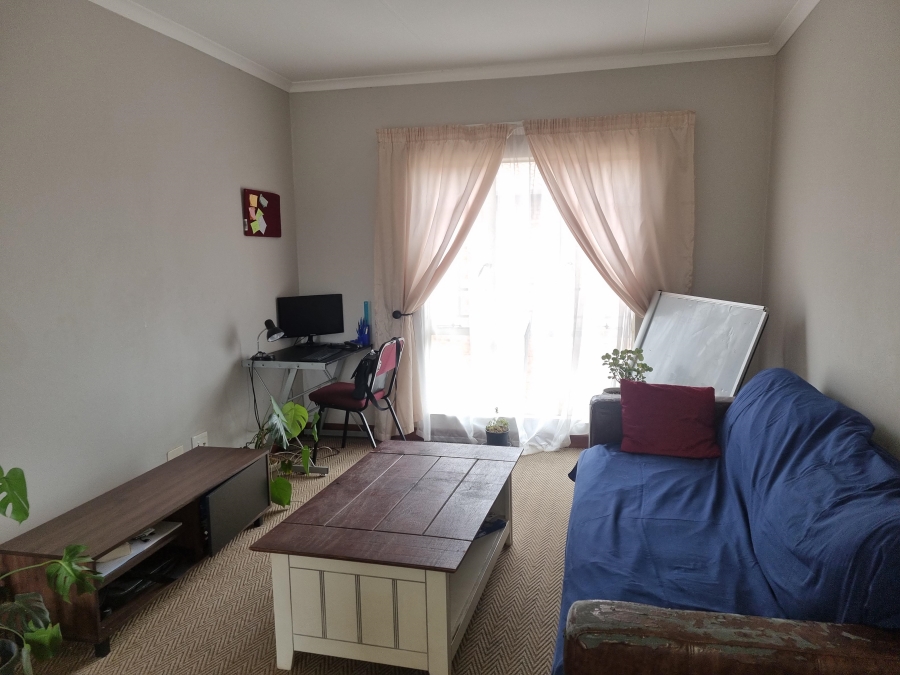 1 Bedroom Property for Sale in Newmark Estate Gauteng