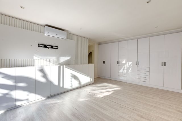 To Let 4 Bedroom Property for Rent in Morningside Gauteng