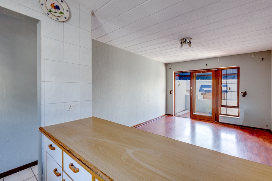 To Let 1 Bedroom Property for Rent in Morningside Gauteng