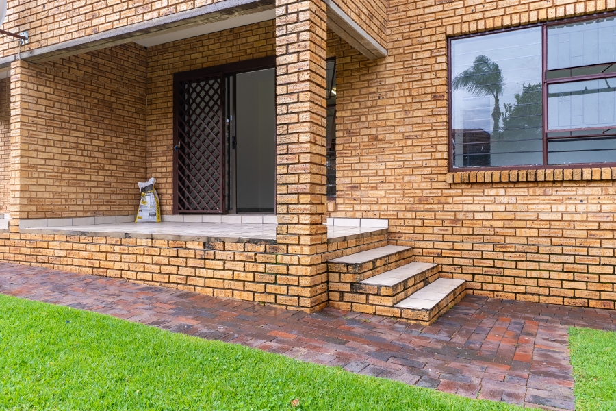 To Let 2 Bedroom Property for Rent in Allens Nek Gauteng