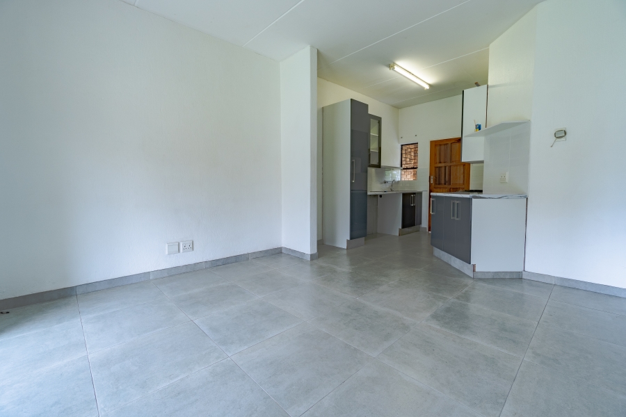 To Let 2 Bedroom Property for Rent in Allens Nek Gauteng