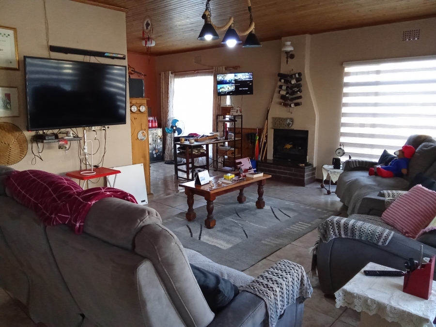 3 Bedroom Property for Sale in Roodepoort North Gauteng