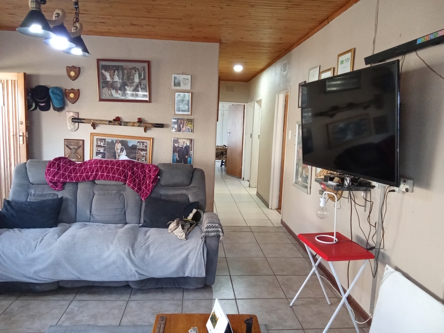 3 Bedroom Property for Sale in Roodepoort North Gauteng