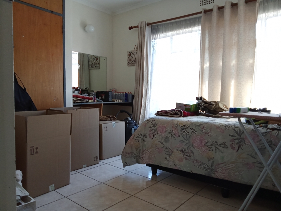 3 Bedroom Property for Sale in Roodepoort North Gauteng