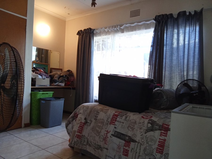 3 Bedroom Property for Sale in Roodepoort North Gauteng