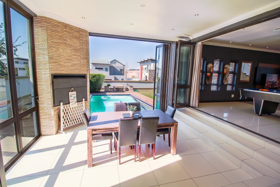 4 Bedroom Property for Sale in Copperleaf Estate Gauteng