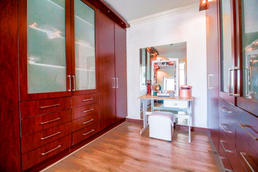 4 Bedroom Property for Sale in Copperleaf Estate Gauteng